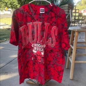 Chicago Bulls NBA VINTAGE Tie dye logo tshirt 90’s single stitch